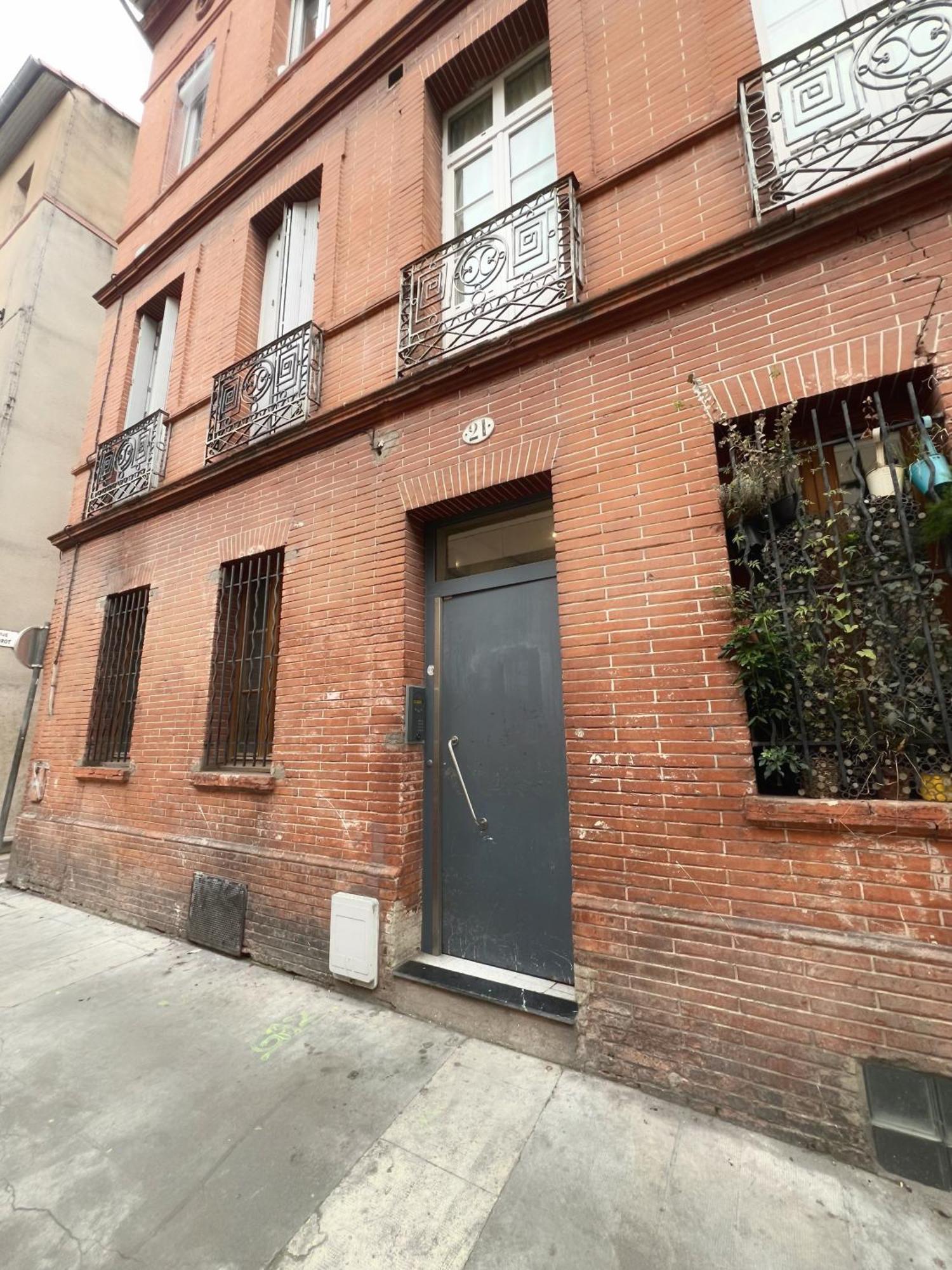 Appartement Le Stalingrad - Gare - Centre à Toulouse Extérieur photo
